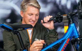 Schweinsteiger-signiert.jpg