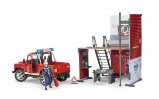 Bruder-bworld-Feuerwehrstation.jpg