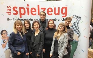 Gruppenbild-Spielwarenmesse.jpg