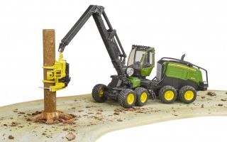 John-Deere-Harvester-Bruder.jpg