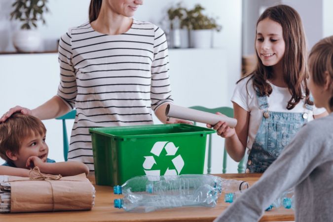 Familie-Recycling.jpeg