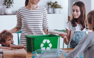 Familie-Recycling.jpeg