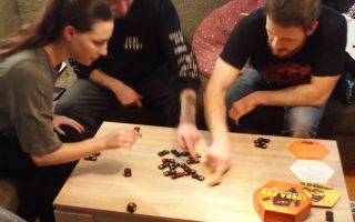 Game-FactoryCobra-Paw-Schnapp.jpg