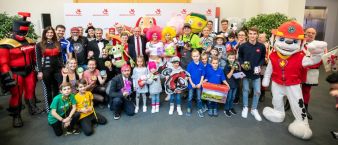 Gruppenbild-Press-Preview.jpg