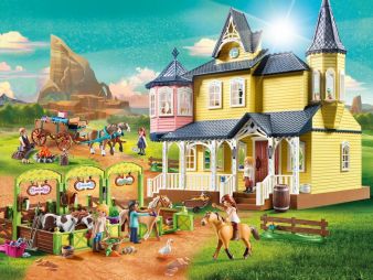 Playmobil-Riding-Free.jpg