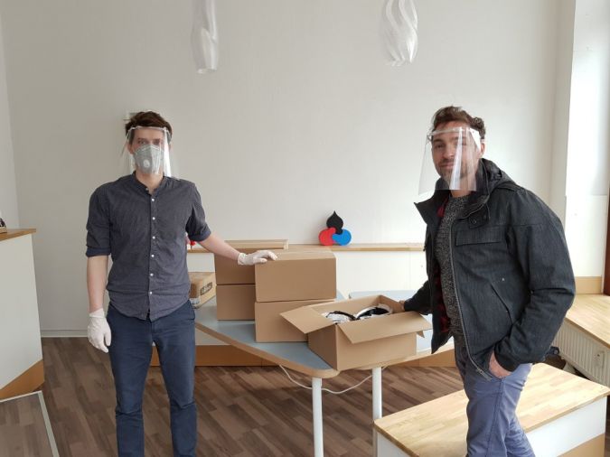 TinkerToys-Gesichtsschilder.jpeg