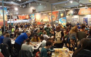 Kosmos-Spielflaeche.jpg