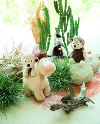 Nici-Wild-Friends-.jpg