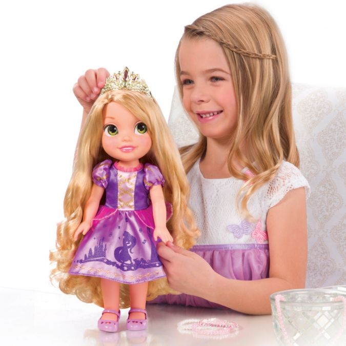 DP-Spielpuppe-Rapunzel.jpg