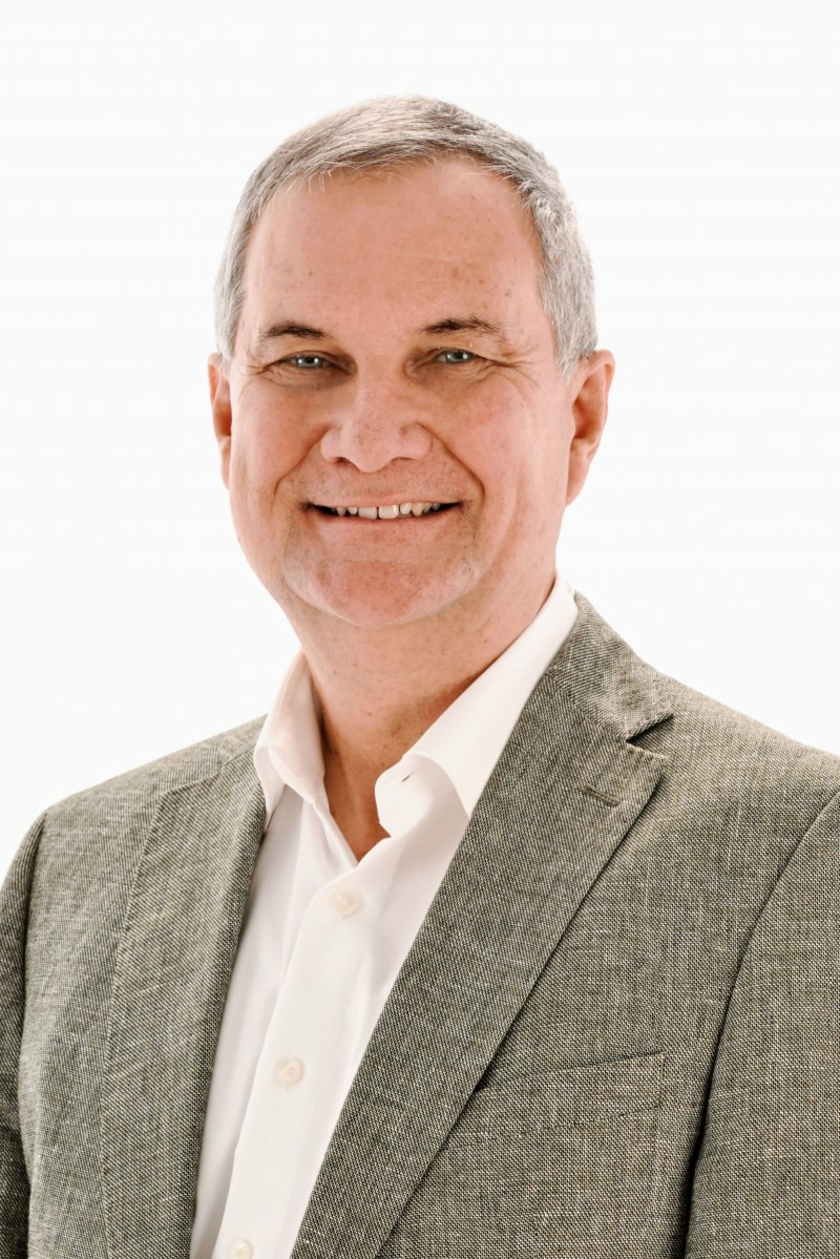 Rolf-Buerkl-Head-of-Consumer.jpg