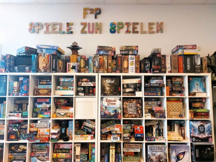 Games-Cafe-Eingang.jpg