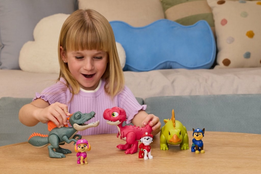 Spin-Master-Dino-Film-Copyright-Spin-Master.jpg