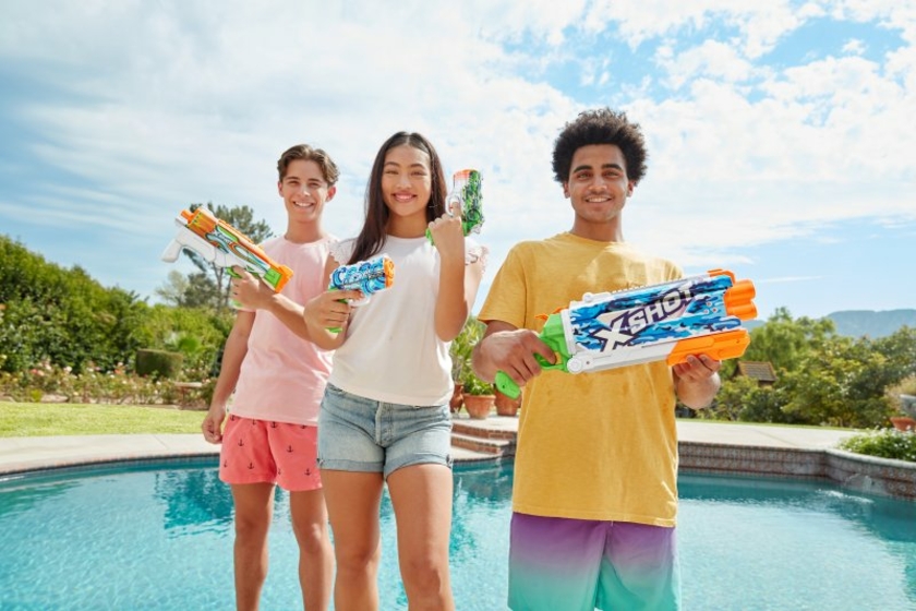 Zuru-XShot-Water-Fast-Fill--Copyright-Zuru.jpg