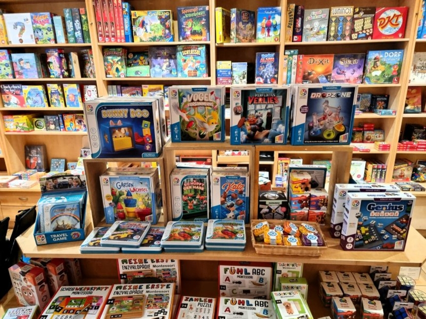 Fachgeschaeft-Kunst-und-Spiel-Copyright-Kunst-und-Spiel.jpg