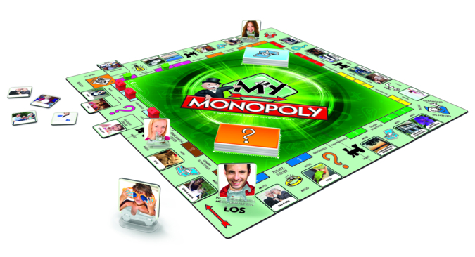 Ab-A8595100 My Monopoly Inhalt