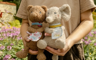 Fehn-Hello-little-One-Baer-und-Elefant-Copyright-Fehn.jpg