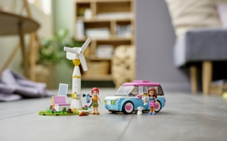 Lego-Olivias-Elektroauto-.jpeg