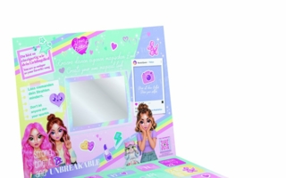 Craze-ADK-Top-Fashion-Copyright-Craze.jpg