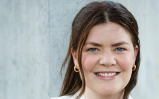 Kathrin-Becker--Oetinger.jpg