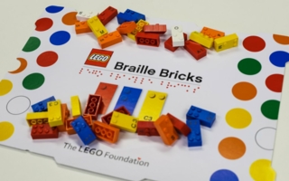 Lego-Braille-Set.jpg