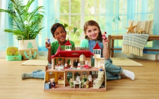 Epoch-Sylvanian-Families-Villa-am-Fluss-Spielbild-1-Copyright-Epoch.jpg