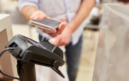 Ab Sommer mit PayPal an der Ladenkasse bezahlen  