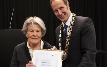  Dorothee Hess-Maier wird Ehrenbürgerin von Ravensburg