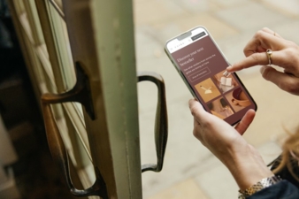 Faire-mobile-Shopping-Smartphone-Copyright-Faire.jpg