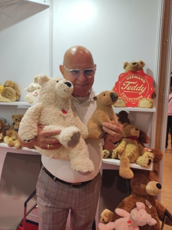Teddy-Hermann.jpeg
