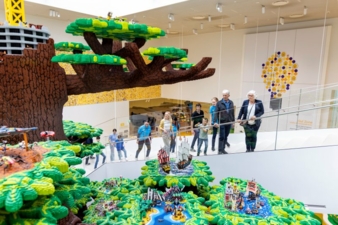 Lego-House-innen.jpg