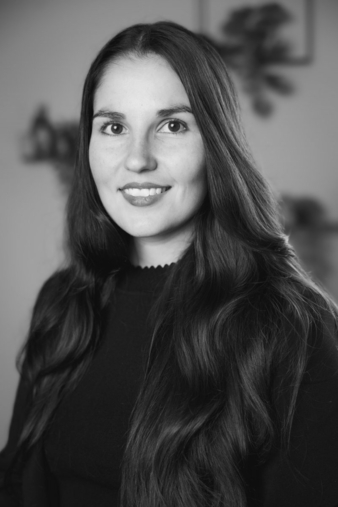 Zuru-Leana-Kampf-Copyright-Zuru.jpg