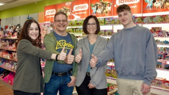 Fachgeschaeft-HUM-Team.jpg