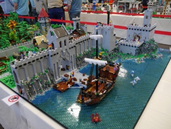 Lego-Aufbau-Sonderausstellung.jpeg