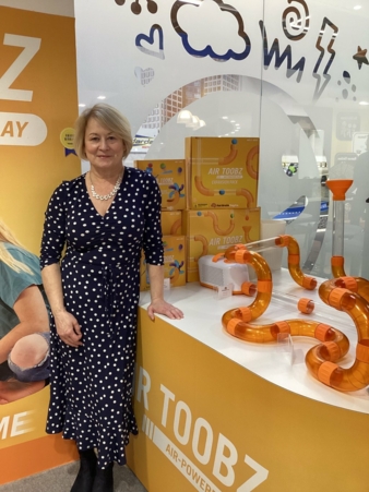 Spielwarenmesse-Tomy-Mary-Wood.jpeg