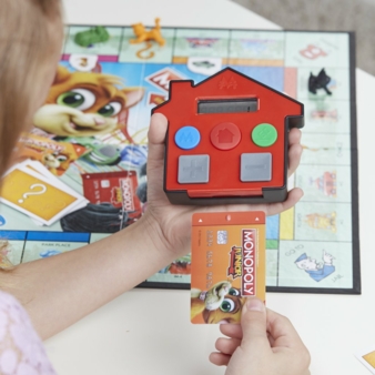 Monopoly-Junior-Banking.jpg