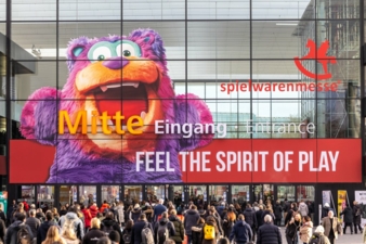 Eingang-Mitte-Spielwarenmesse.jpg