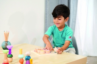 Eichhorn-Montessori-Fuehlbrett.jpg