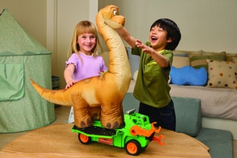 Spin-Master-Dinovember-Copyright-Spin-Master.jpg