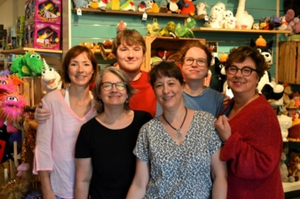 Salima-Kinderschaetze-Team.jpg