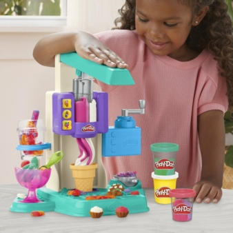 Hasbro-Play-Doh-Bunte.jpg