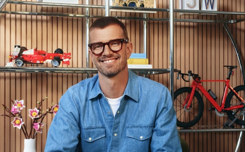 Joko Winterscheidt wird Lego-Markenbotschafter