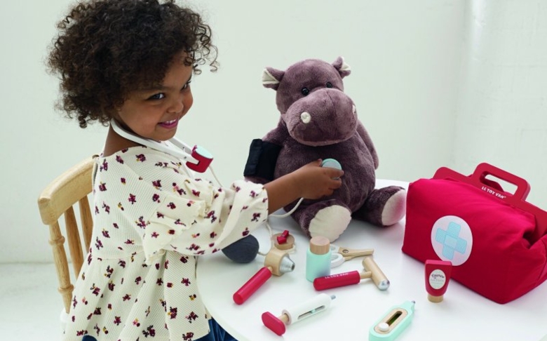 Le Toy Van: „Arztkoffer“ und „Tierarztkoffer“