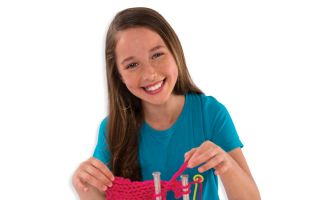 Spin Master_Knit‘s Cool Knitting Studio